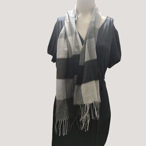 Checkered Scarf Black White Acrylic V. Fraas Germany Womens Fringe